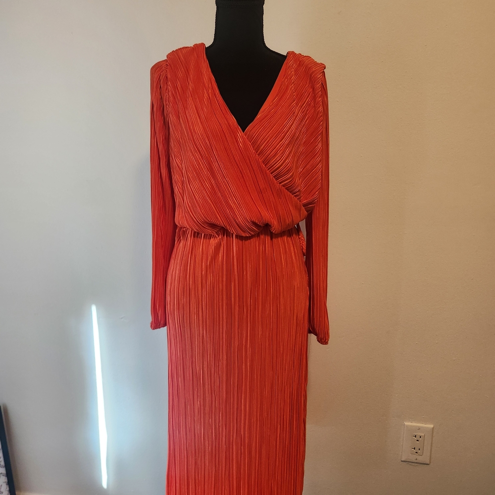 Elegant Long Sleeve Pleated Dress in Bold Orange